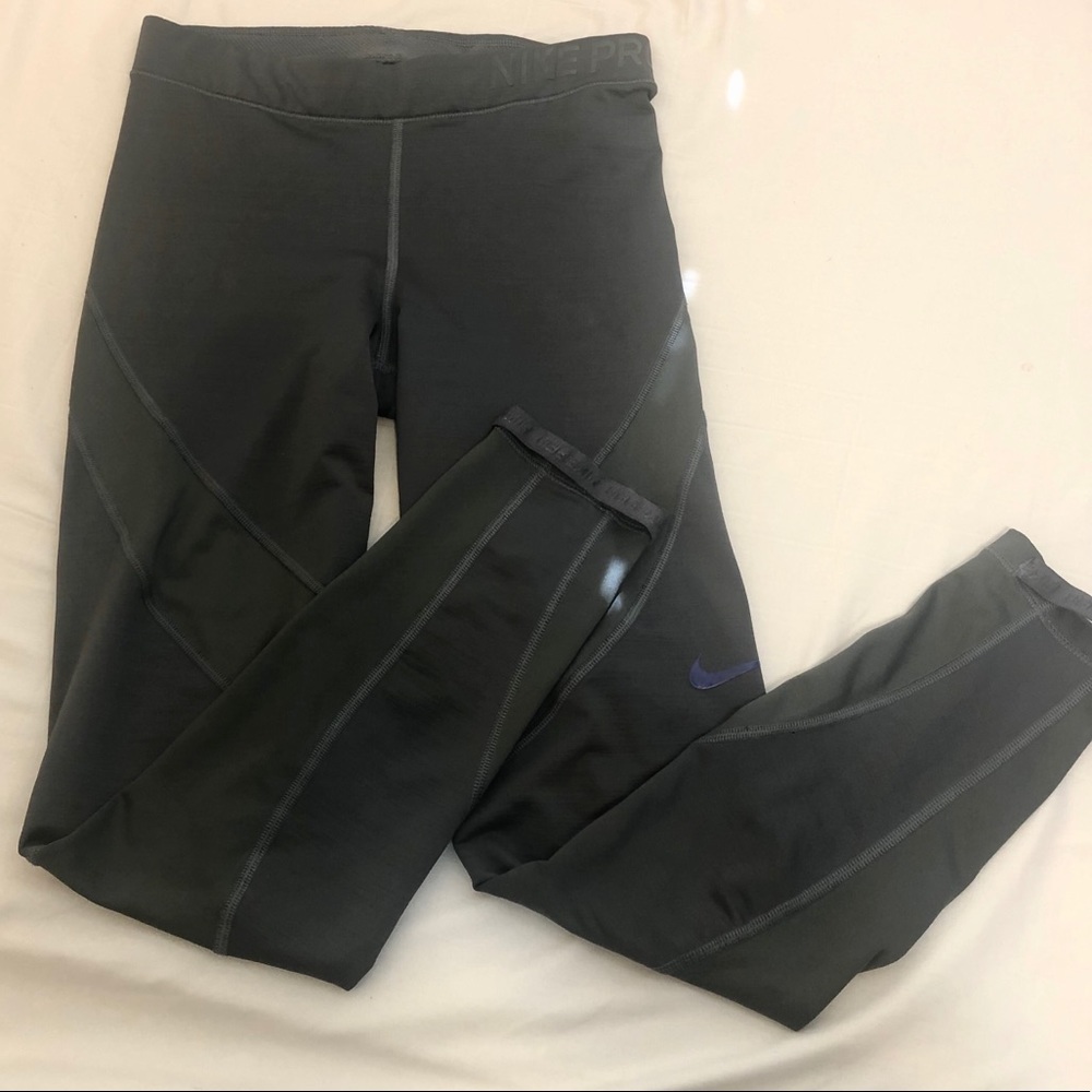 Nike dark gray  leggings